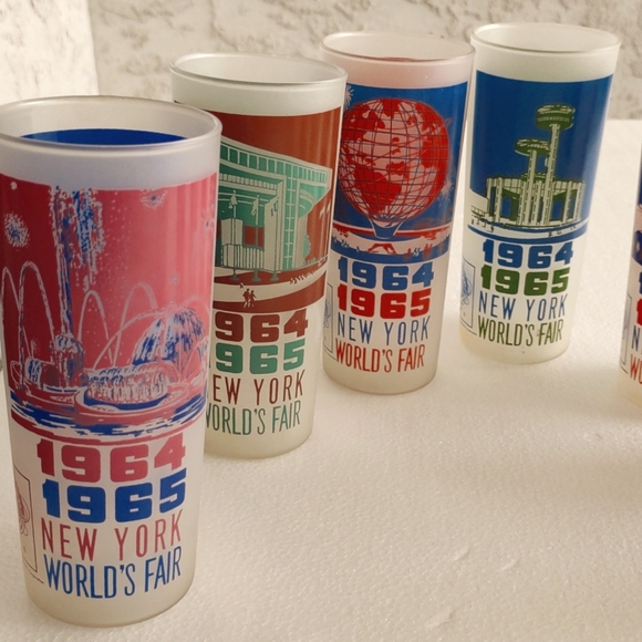 Set of eight New York 1964/65 World's Fair Glasses - Picture 2 of 10